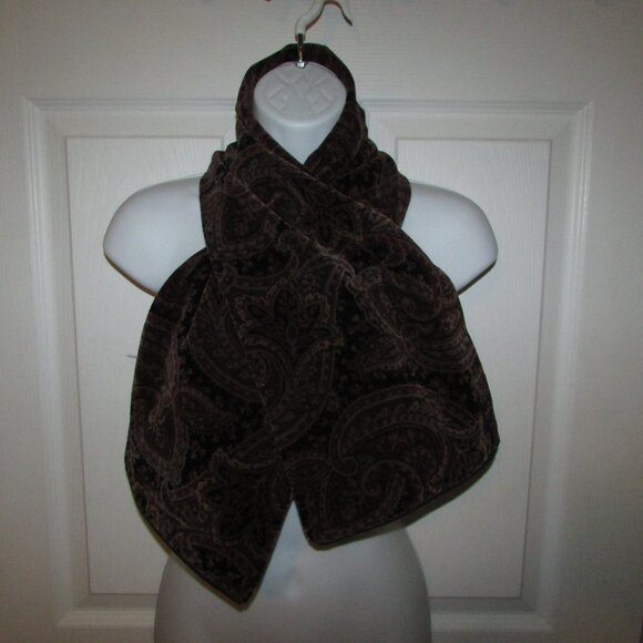 Paisley Velvet Pillbox Hat and Scarf Set - Picture 15 of 16